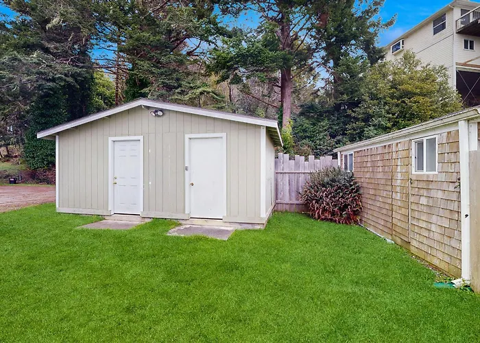 Harbor View Studio Cottage